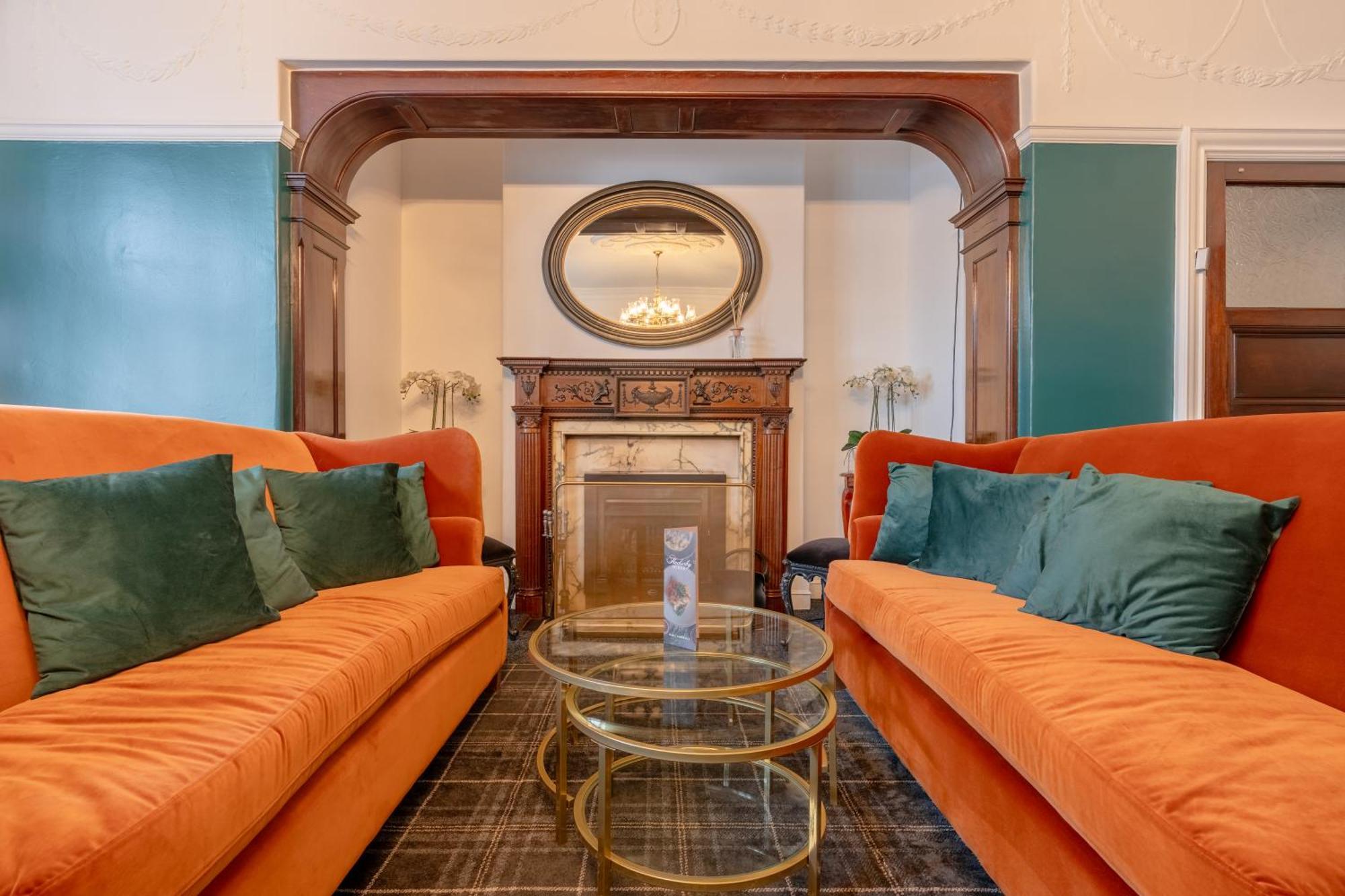 Springbank Manor Hotel Darwen Eksteriør billede